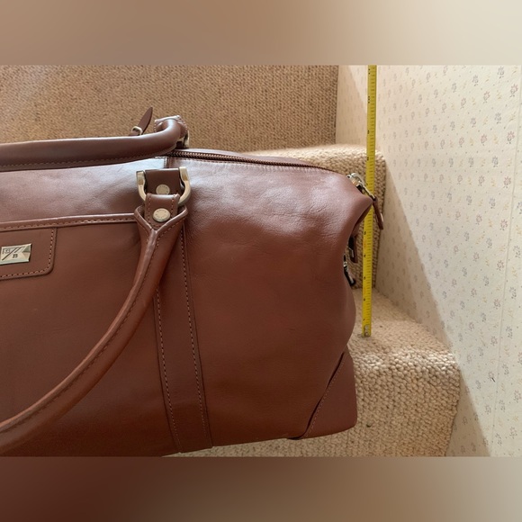 Cutter & Buck Leather 19” Weekender Duffle Bag NWOT - Picture 4 of 9